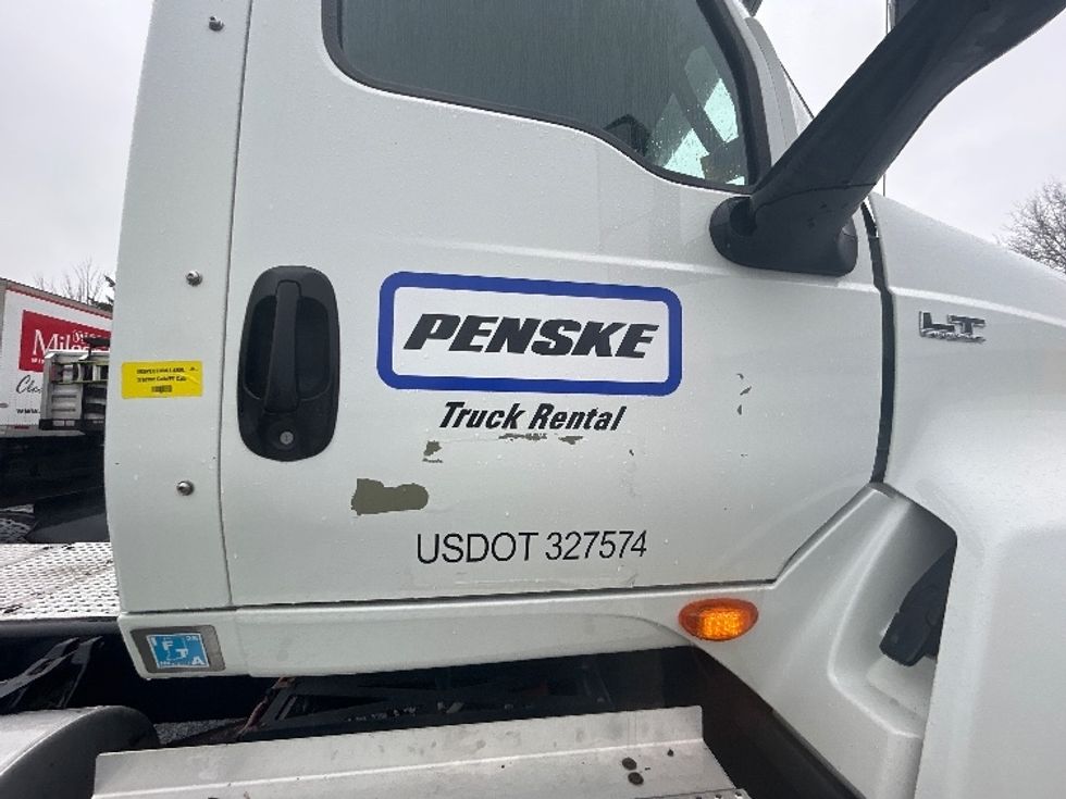 Day Cab Tractor-Heavy Duty Tractors-International-2018-LT625-Clackamas-OR-265,668\n\t\tmiles-$ 24,500 - Image 18