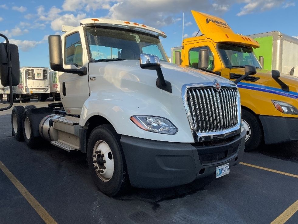 Day Cab Tractor-Heavy Duty Tractors-International-2018-LT625-Columbus-OH-368,717\n\t\tmiles-$ 27,000 - Image 1