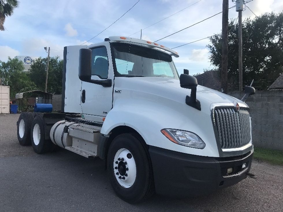 Day Cab Tractor-Heavy Duty Tractors-International-2018-LT625-Corpus Christi-TX-311,306\n\t\tmiles-$ 25,000 - Image 1