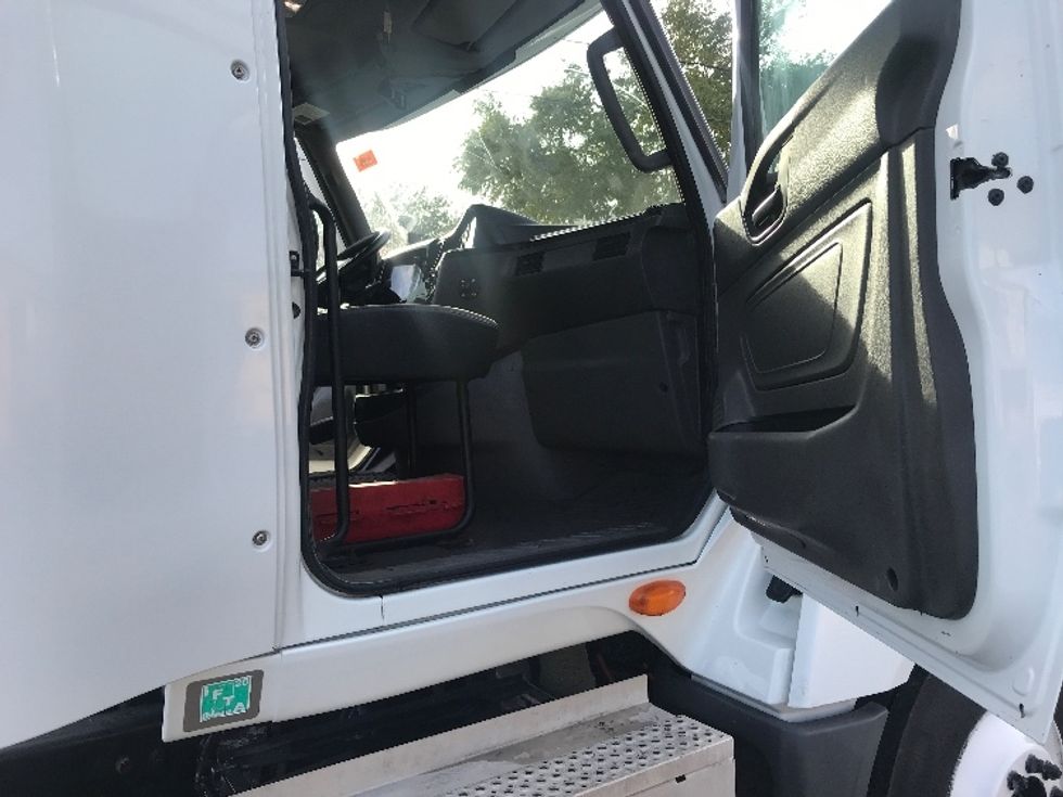 Day Cab Tractor-Heavy Duty Tractors-International-2018-LT625-Corpus Christi-TX-311,306\n\t\tmiles-$ 25,000 - Image 12