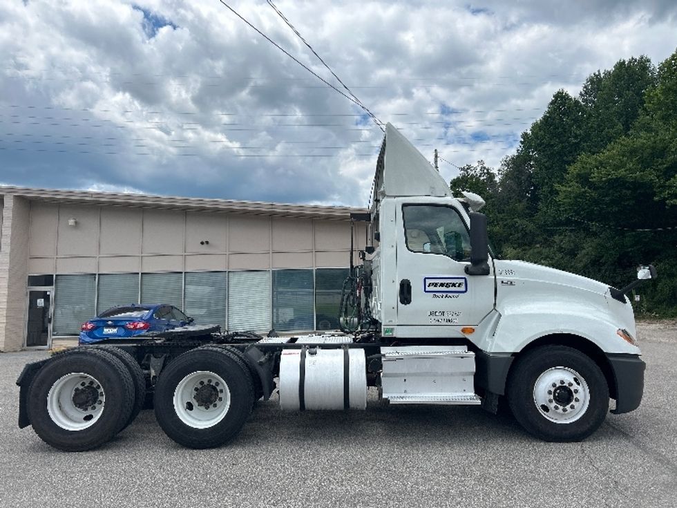 Day Cab Tractor-Heavy Duty Tractors-International-2018-LT625-Cross Lanes-WV-361,338\n\t\tmiles-$ 10,000 - Image 8