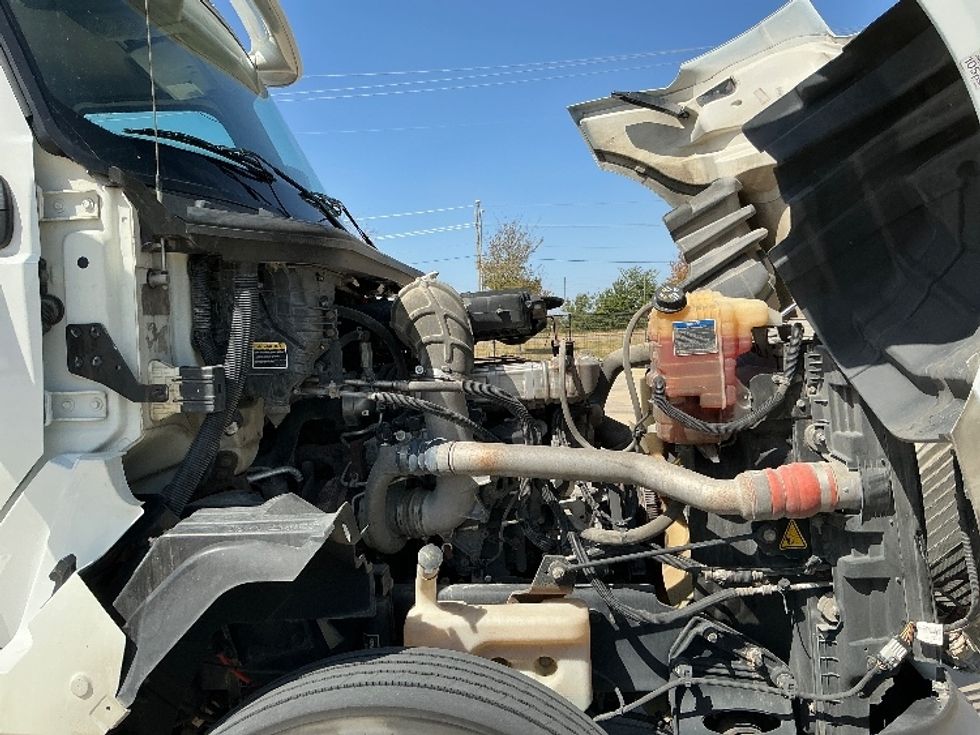 Day Cab Tractor-Heavy Duty Tractors-International-2018-LT625-Dallas-TX-376,304\n\t\tmiles-$ 25,000 - Image 15