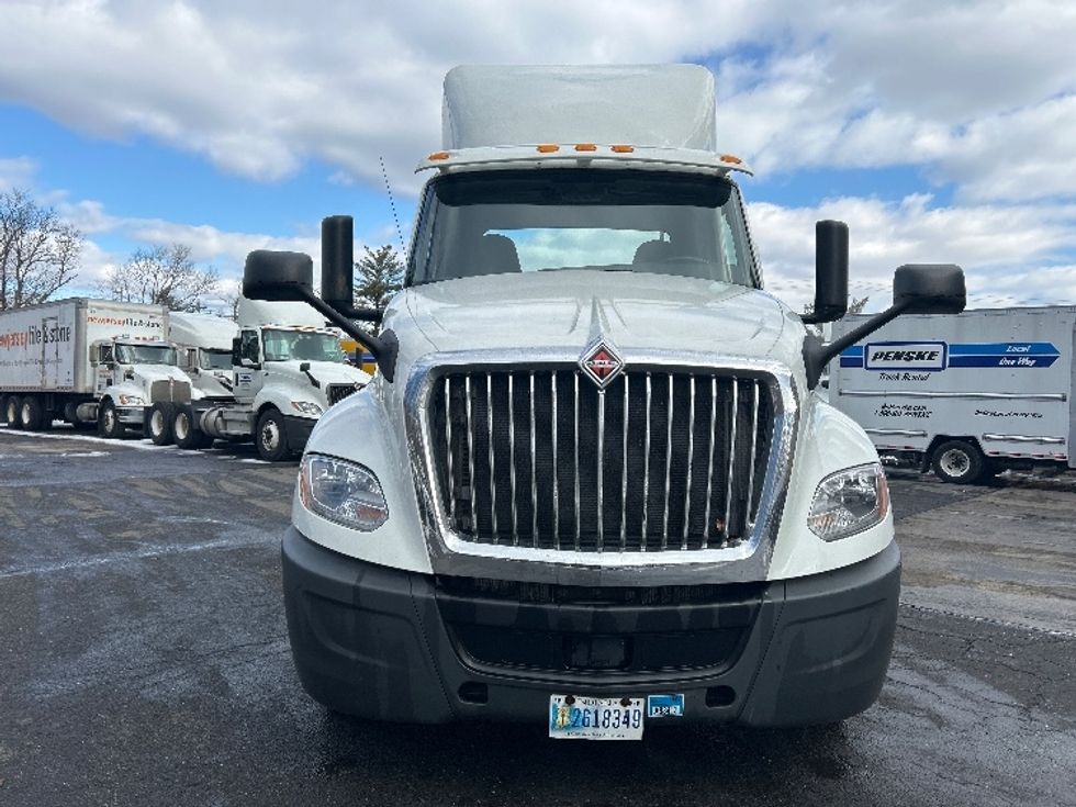 Day Cab Tractor-Heavy Duty Tractors-International-2018-LT625-Dayton-NJ-258,966\n\t\tmiles-$ 21,500 - Image 2