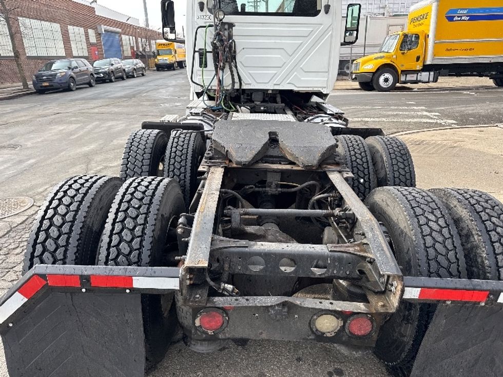 2018 International LT625 LT photo 6