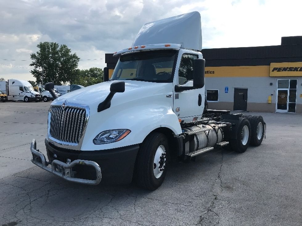 Day Cab Tractor-Heavy Duty Tractors-International-2018-LT625-Des Moines-IA-709,245\n\t\tmiles-$ 23,000 - Image 1