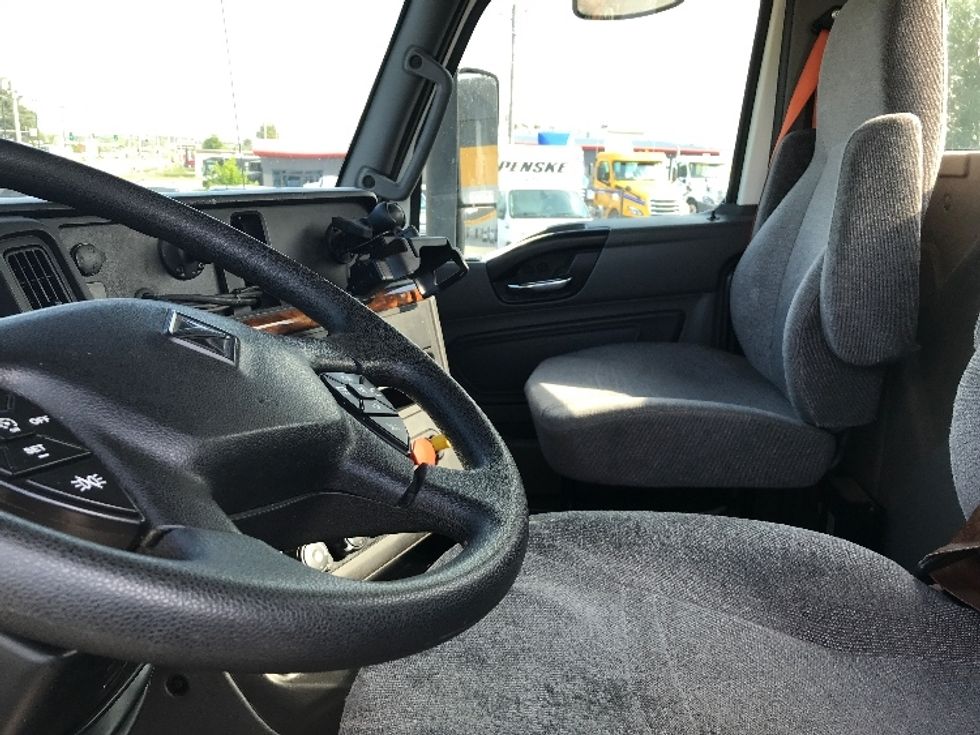 Day Cab Tractor-Heavy Duty Tractors-International-2018-LT625-Des Moines-IA-709,245\n\t\tmiles-$ 23,000 - Image 10