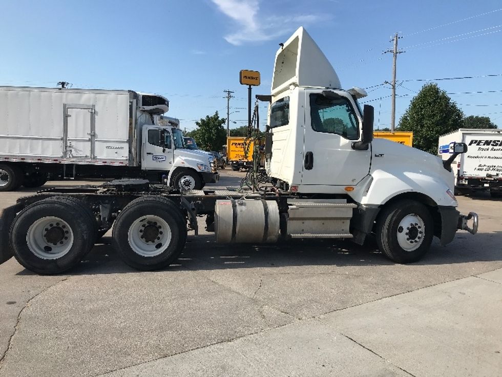 Day Cab Tractor-Heavy Duty Tractors-International-2018-LT625-Des Moines-IA-709,245\n\t\tmiles-$ 23,000 - Image 8