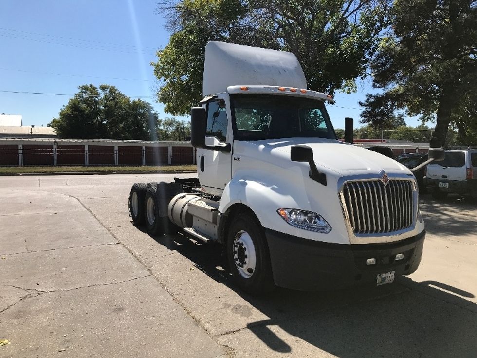Day Cab Tractor-Heavy Duty Tractors-International-2018-LT625-Des Moines-IA-737,690\n\t\tmiles-$ 22,000 - Image 3