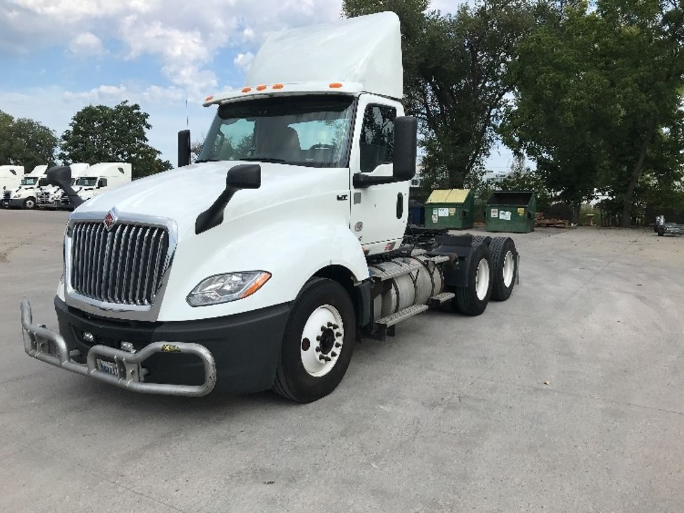 Day Cab Tractor-Heavy Duty Tractors-International-2018-LT625-Des Moines-IA-749,995\n\t\tmiles-$ 22,000 - Image 1