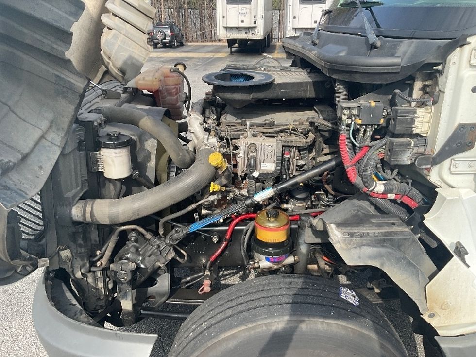 Day Cab Tractor-Heavy Duty Tractors-International-2018-LT625-Duluth-GA-276,702\n\t\tmiles-$ 28,750 - Image 16