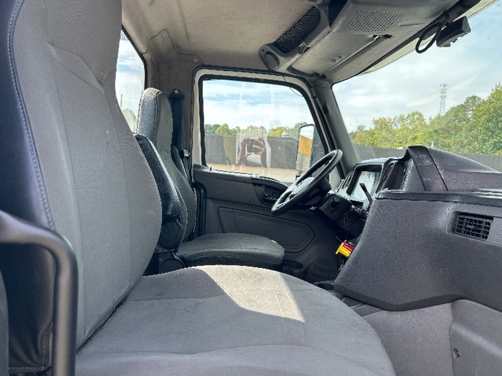 Day Cab Tractor-Heavy Duty Tractors-International-2018-LT625-Duluth-GA-340,436\n\t\tmiles-$ 24,500 - Image 14