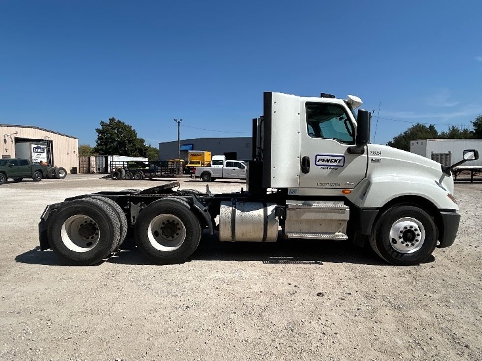 Day Cab Tractor-Heavy Duty Tractors-International-2018-LT625-Earth City-MO-521,579\n\t\tmiles-$ 22,500 - Image 8