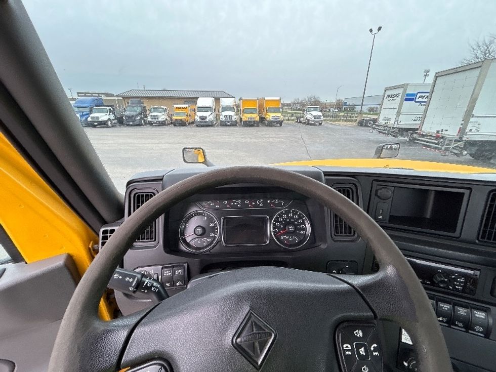 Day Cab Tractor-Heavy Duty Tractors-International-2018-LT625-East Chicago-IN-203,412\n\t\tmiles-$ 19,000 - Image 11