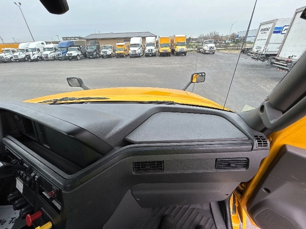 Day Cab Tractor-Heavy Duty Tractors-International-2018-LT625-East Chicago-IN-203,412\n\t\tmiles-$ 19,000 - Image 13