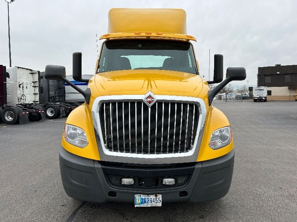 Day Cab Tractor-Heavy Duty Tractors-International-2018-LT625-East Chicago-IN-203,412\n\t\tmiles-$ 19,000 - Image 2