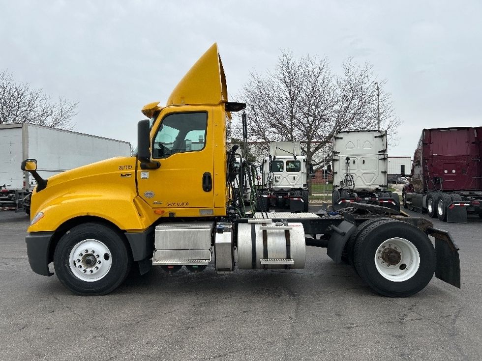 Day Cab Tractor-Heavy Duty Tractors-International-2018-LT625-East Chicago-IN-203,412\n\t\tmiles-$ 19,000 - Image 4