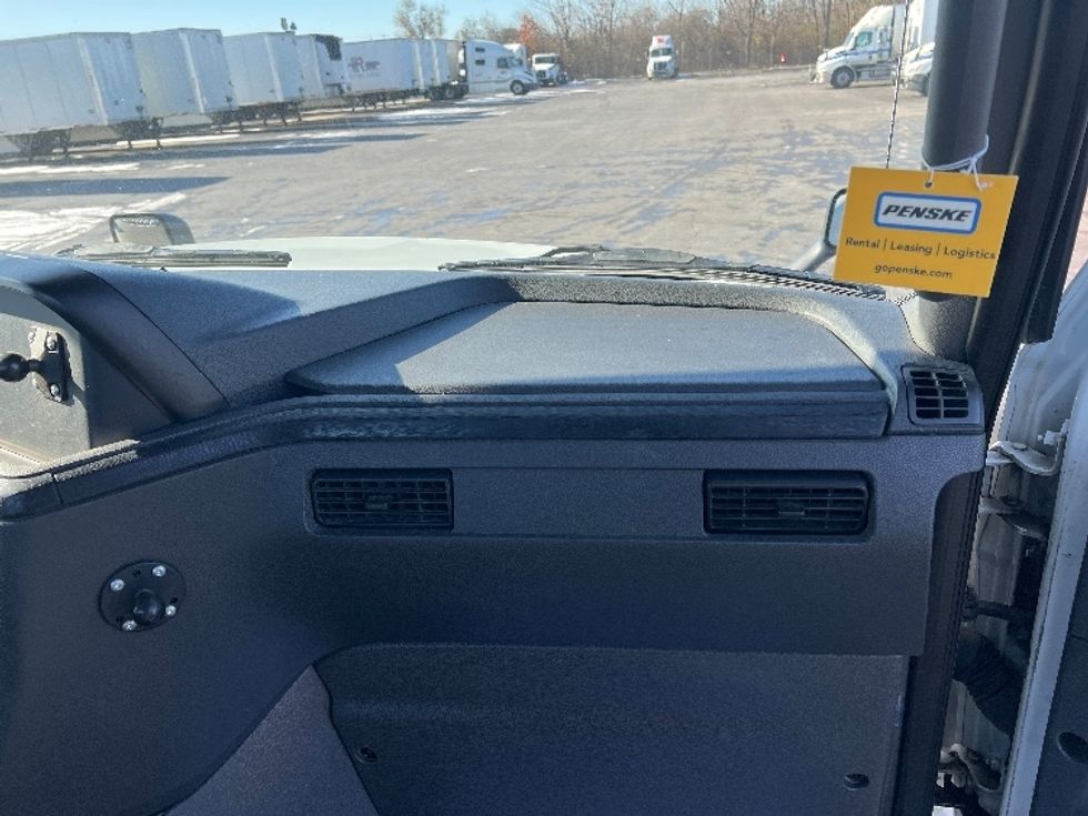 Day Cab Tractor-Heavy Duty Tractors-International-2018-LT625-East Chicago-IN-234,522\n\t\tmiles-$ 33,250 - Image 13