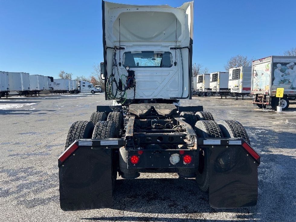 Day Cab Tractor-Heavy Duty Tractors-International-2018-LT625-East Chicago-IN-234,522\n\t\tmiles-$ 33,250 - Image 6