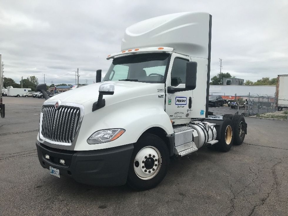Day Cab Tractor-Heavy Duty Tractors-International-2018-LT625-East Chicago-IN-301,210\n\t\tmiles-$ 30,250 - Image 3