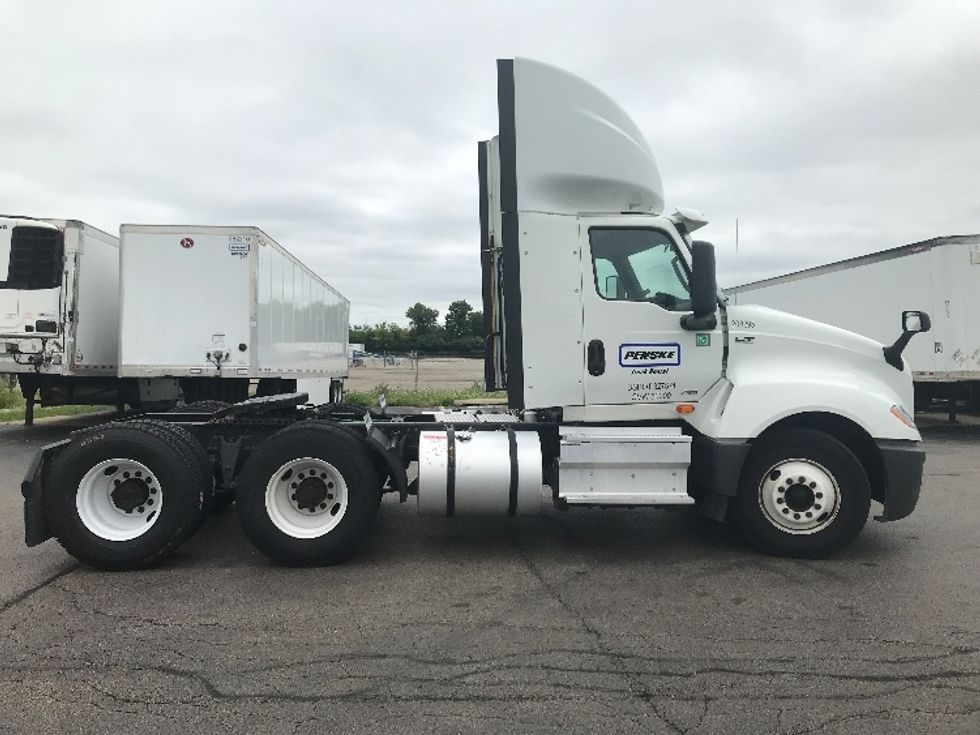 Day Cab Tractor-Heavy Duty Tractors-International-2018-LT625-East Chicago-IN-301,210\n\t\tmiles-$ 30,250 - Image 7