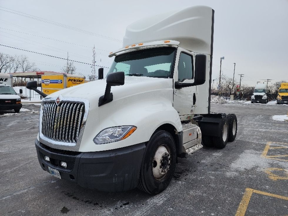 Day Cab Tractor-Heavy Duty Tractors-International-2018-LT625-East Chicago-IN-370,978\n\t\tmiles-$ 24,000 - Image 3