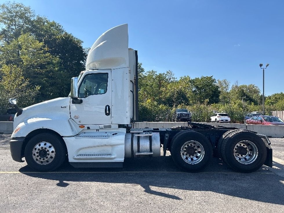 Day Cab Tractor-Heavy Duty Tractors-International-2018-LT625-East Chicago-IN-436,196\n\t\tmiles-$ 30,000 - Image 4