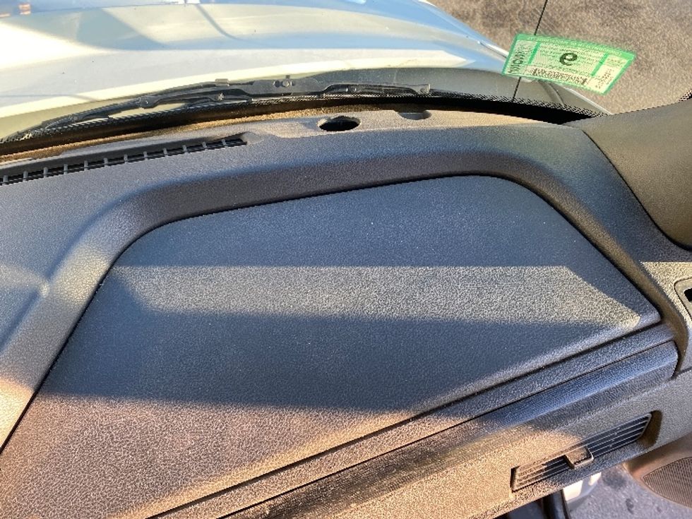 Day Cab Tractor-Heavy Duty Tractors-International-2018-LT625-Fitchburg-MA-328,501\n\t\tmiles-$ 24,000 - Image 13