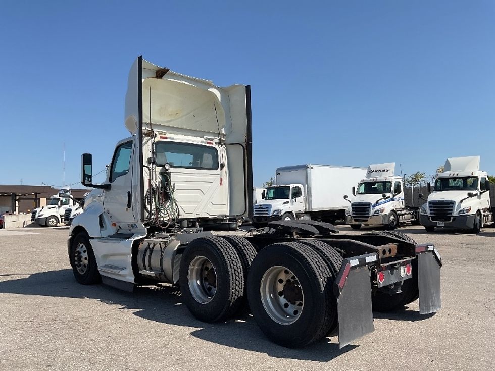 Day Cab Tractor-Heavy Duty Tractors-International-2018-LT625-Flint-MI-428,224\n\t\tmiles-$ 31,000 - Image 5