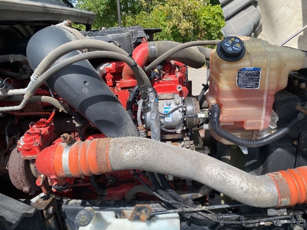 Day Cab Tractor-Heavy Duty Tractors-International-2018-LT625-Flint-MI-469,732\n\t\tmiles-$ 29,000 - Image 15