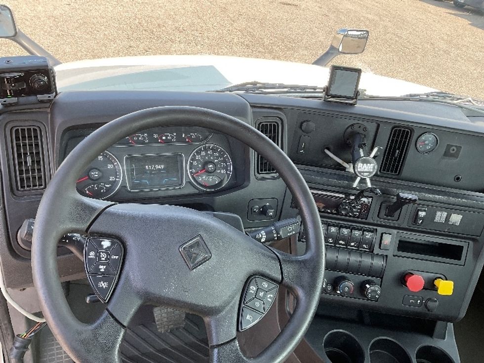 Day Cab Tractor-Heavy Duty Tractors-International-2018-LT625-Flint-MI-517,948\n\t\tmiles-$ 26,750 - Image 11