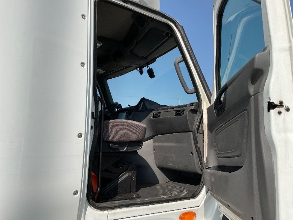 Day Cab Tractor-Heavy Duty Tractors-International-2018-LT625-Flint-MI-517,948\n\t\tmiles-$ 26,750 - Image 12