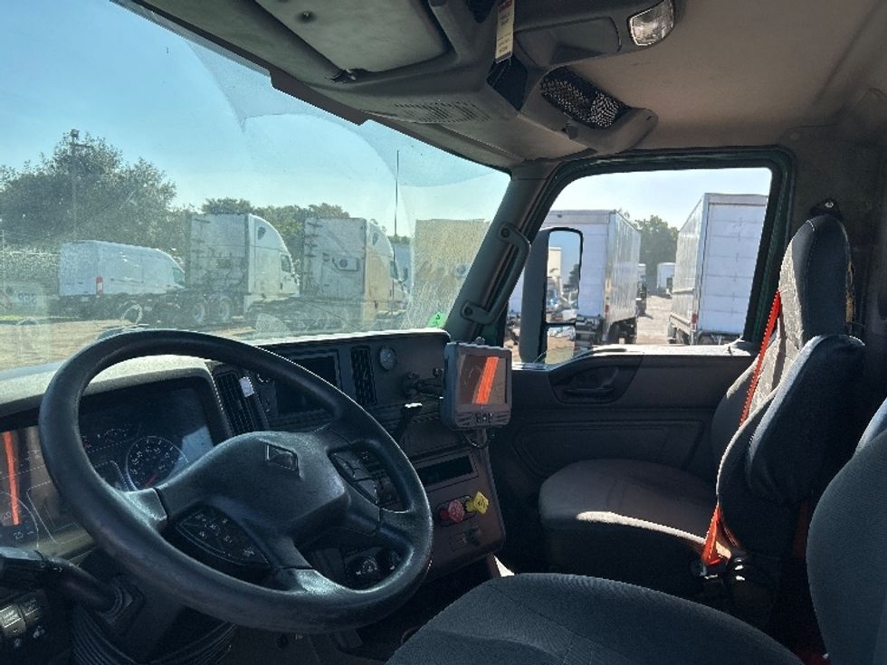 Day Cab Tractor-Heavy Duty Tractors-International-2018-LT625-Fontana-CA-263,605\n\t\tmiles-$ 31,500 - Image 10