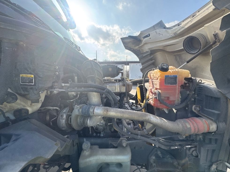 Day Cab Tractor-Heavy Duty Tractors-International-2018-LT625-Fort Worth-TX-342,112\n\t\tmiles-$ 28,250 - Image 14