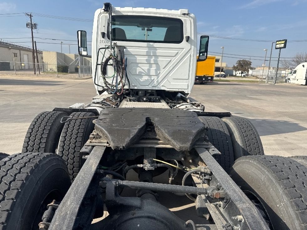 Day Cab Tractor-Heavy Duty Tractors-International-2018-LT625-Fort Worth-TX-342,112\n\t\tmiles-$ 28,250 - Image 6