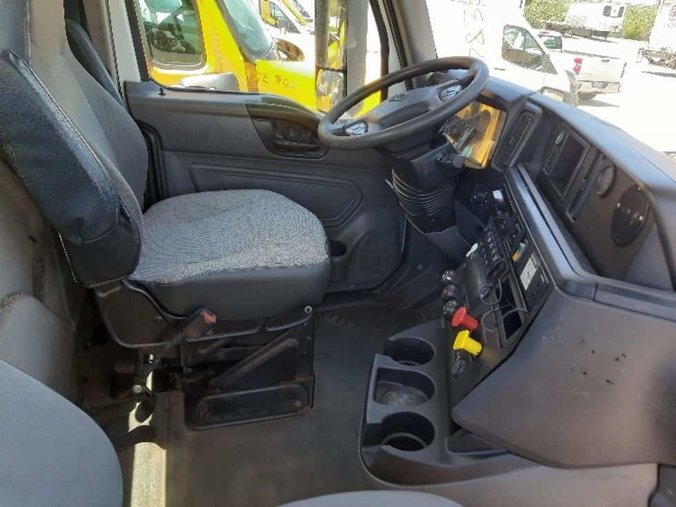 Day Cab Tractor-Heavy Duty Tractors-International-2018-LT625-Fort Worth-TX-374,304\n\t\tmiles-$ 28,250 - Image 14