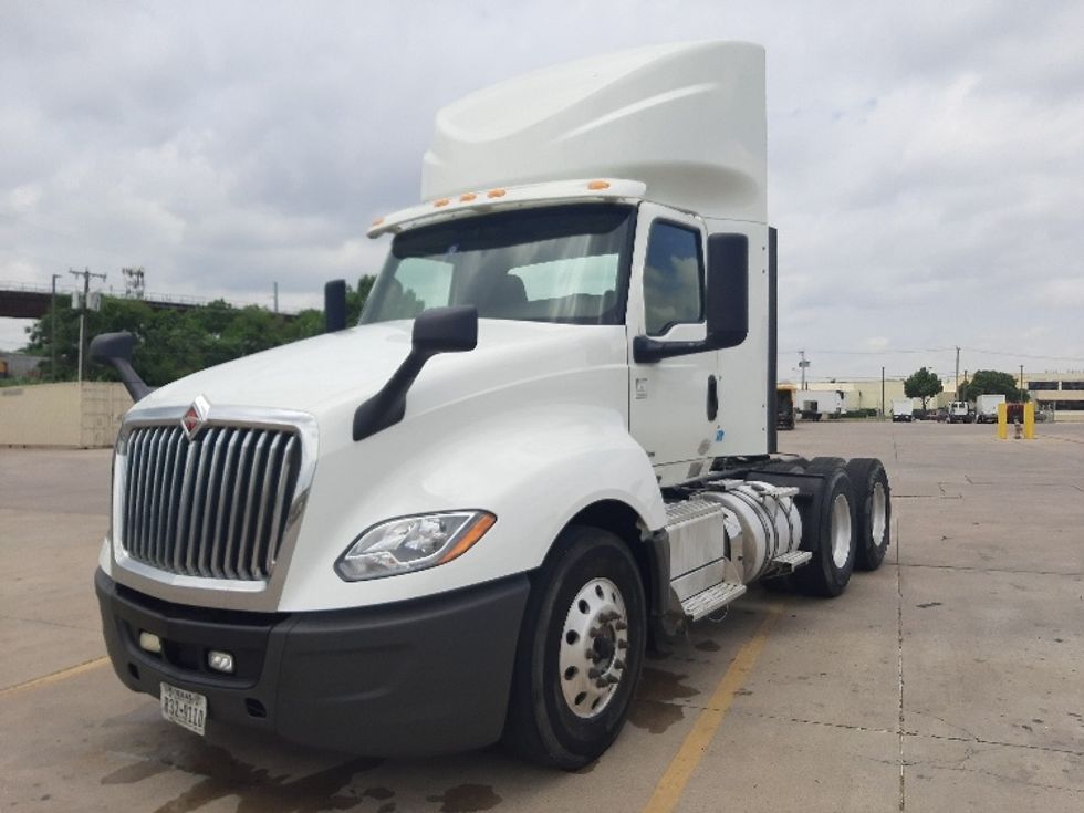 Day Cab Tractor-Heavy Duty Tractors-International-2018-LT625-Fort Worth-TX-374,304\n\t\tmiles-$ 28,250 - Image 3