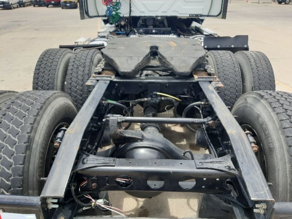 Day Cab Tractor-Heavy Duty Tractors-International-2018-LT625-Fort Worth-TX-374,304\n\t\tmiles-$ 28,250 - Image 6