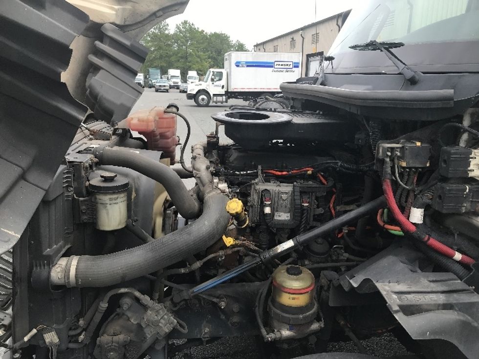 Day Cab Tractor-Heavy Duty Tractors-International-2018-LT625-Fredericksburg-VA-702,027\n\t\tmiles-$ 21,500 - Image 16