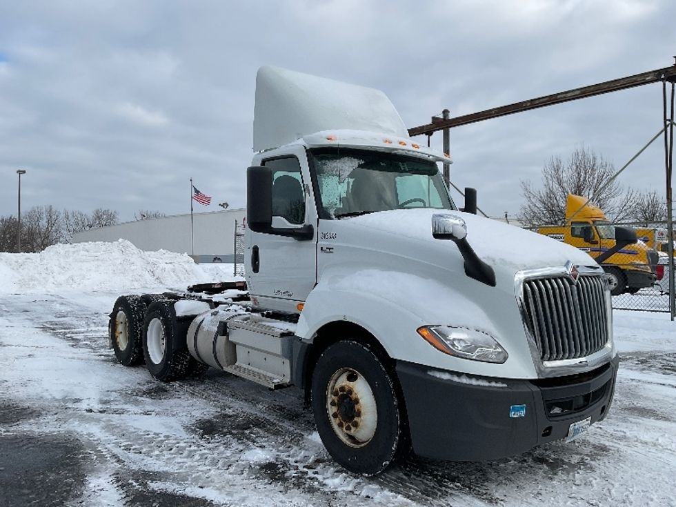 Day Cab Tractor-Heavy Duty Tractors-International-2018-LT625-Fredonia-NY-229,394\n\t\tmiles-$ 25,250 - Image 1