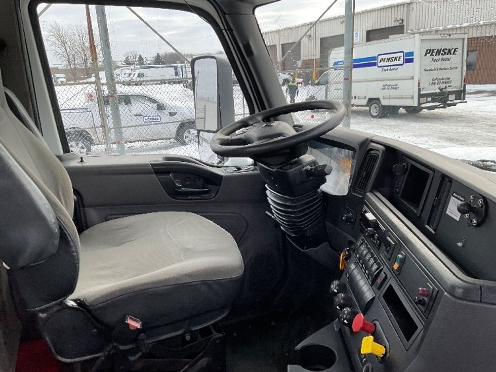 Day Cab Tractor-Heavy Duty Tractors-International-2018-LT625-Fredonia-NY-229,394\n\t\tmiles-$ 25,250 - Image 14