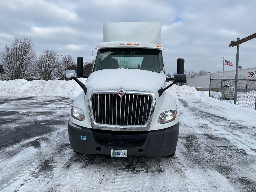 Day Cab Tractor-Heavy Duty Tractors-International-2018-LT625-Fredonia-NY-229,394\n\t\tmiles-$ 25,250 - Image 2