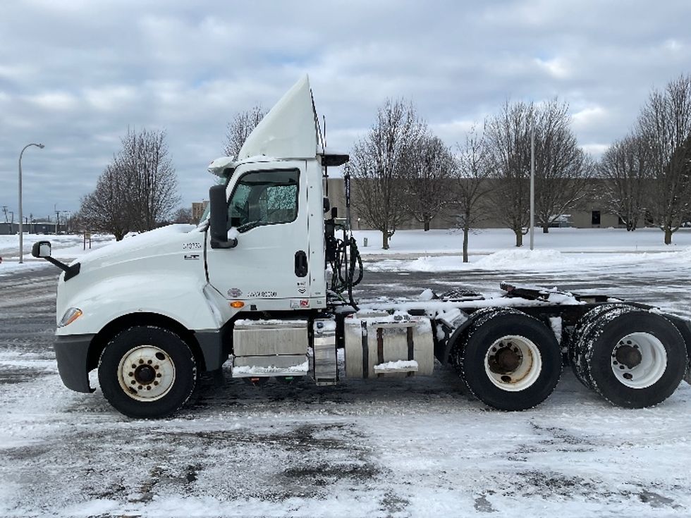 Day Cab Tractor-Heavy Duty Tractors-International-2018-LT625-Fredonia-NY-229,394\n\t\tmiles-$ 25,250 - Image 4