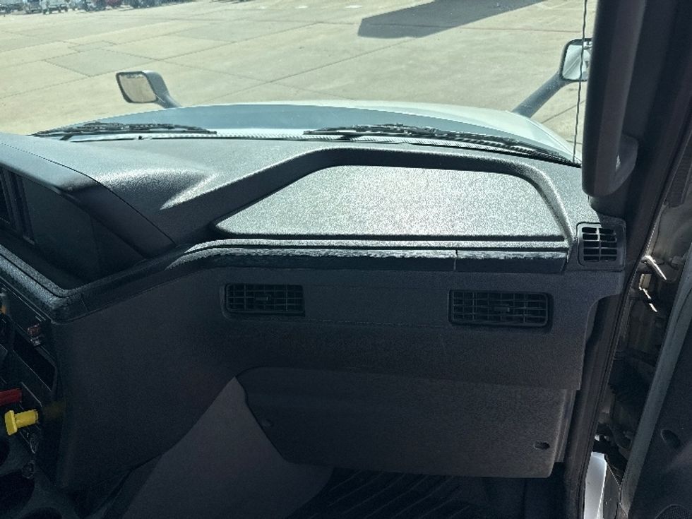 Day Cab Tractor-Heavy Duty Tractors-International-2018-LT625-Grand Prairie-TX-267,031\n\t\tmiles-$ 25,000 - Image 13