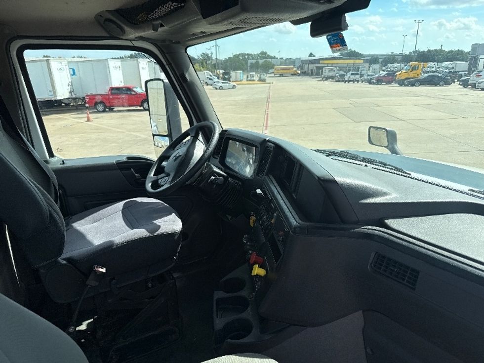 Day Cab Tractor-Heavy Duty Tractors-International-2018-LT625-Grand Prairie-TX-267,031\n\t\tmiles-$ 25,000 - Image 14