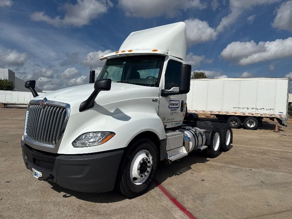 Day Cab Tractor-Heavy Duty Tractors-International-2018-LT625-Grand Prairie-TX-267,031\n\t\tmiles-$ 25,000 - Image 3