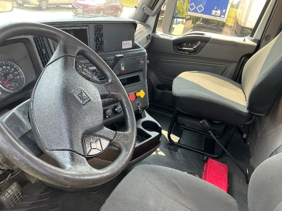 Day Cab Tractor-Heavy Duty Tractors-International-2018-LT625-Grand Prairie-TX-322,774\n\t\tmiles-$ 27,500 - Image 10