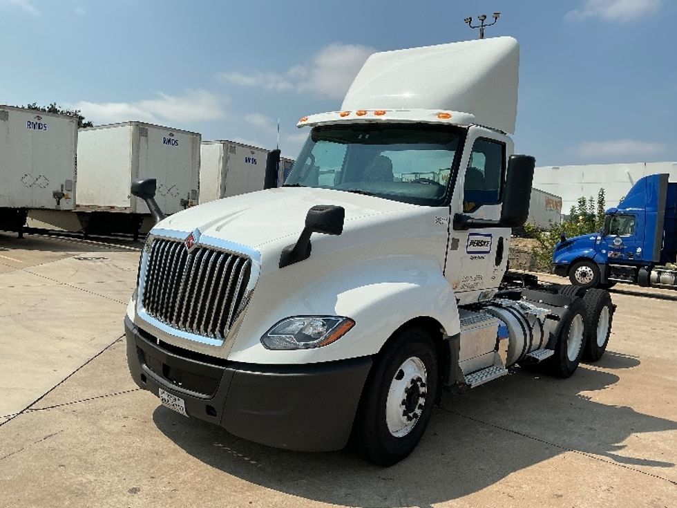 Day Cab Tractor-Heavy Duty Tractors-International-2018-LT625-Grand Prairie-TX-322,774\n\t\tmiles-$ 27,500 - Image 3