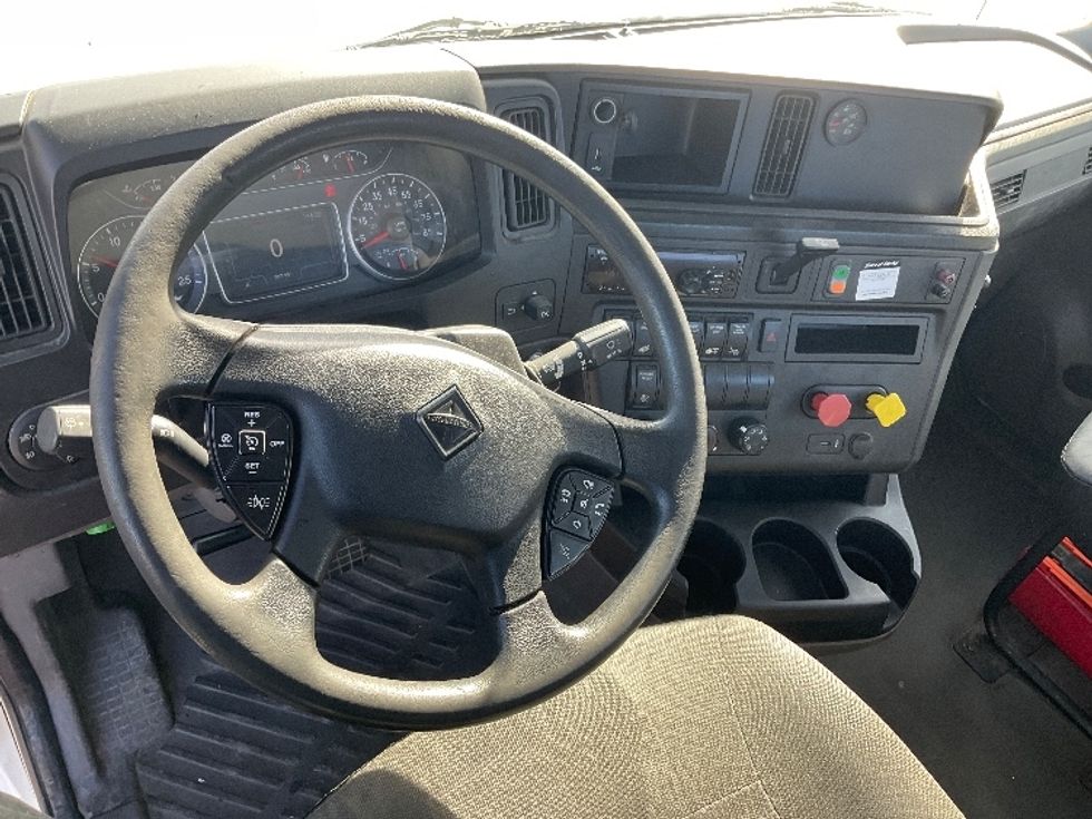 Day Cab Tractor-Heavy Duty Tractors-International-2018-LT625-Gulfport-MS-387,951\n\t\tmiles-$ 28,250 - Image 7