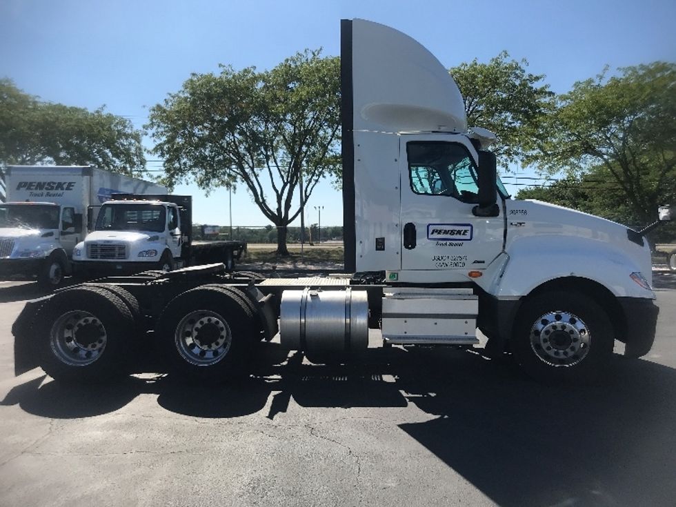 Day Cab Tractor-Heavy Duty Tractors-International-2018-LT625-Harrisburg-PA-425,776\n\t\tmiles-$ 24,250 - Image 8