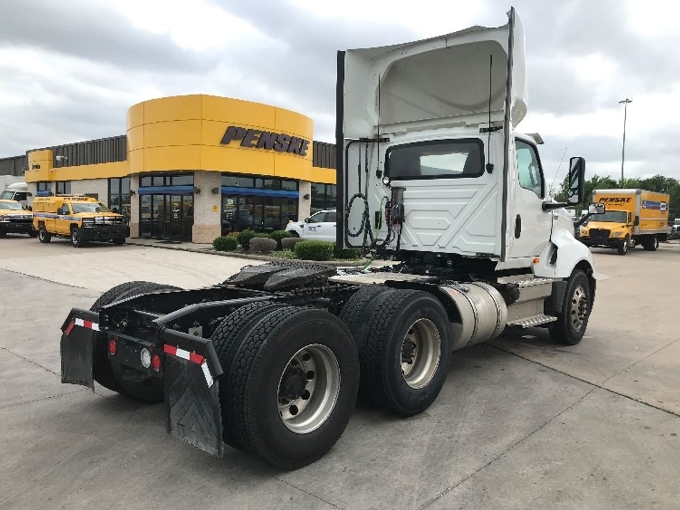 Day Cab Tractor-Heavy Duty Tractors-International-2018-LT625-Houston-TX-325,845\n\t\tmiles-$ 30,750 - Image 7